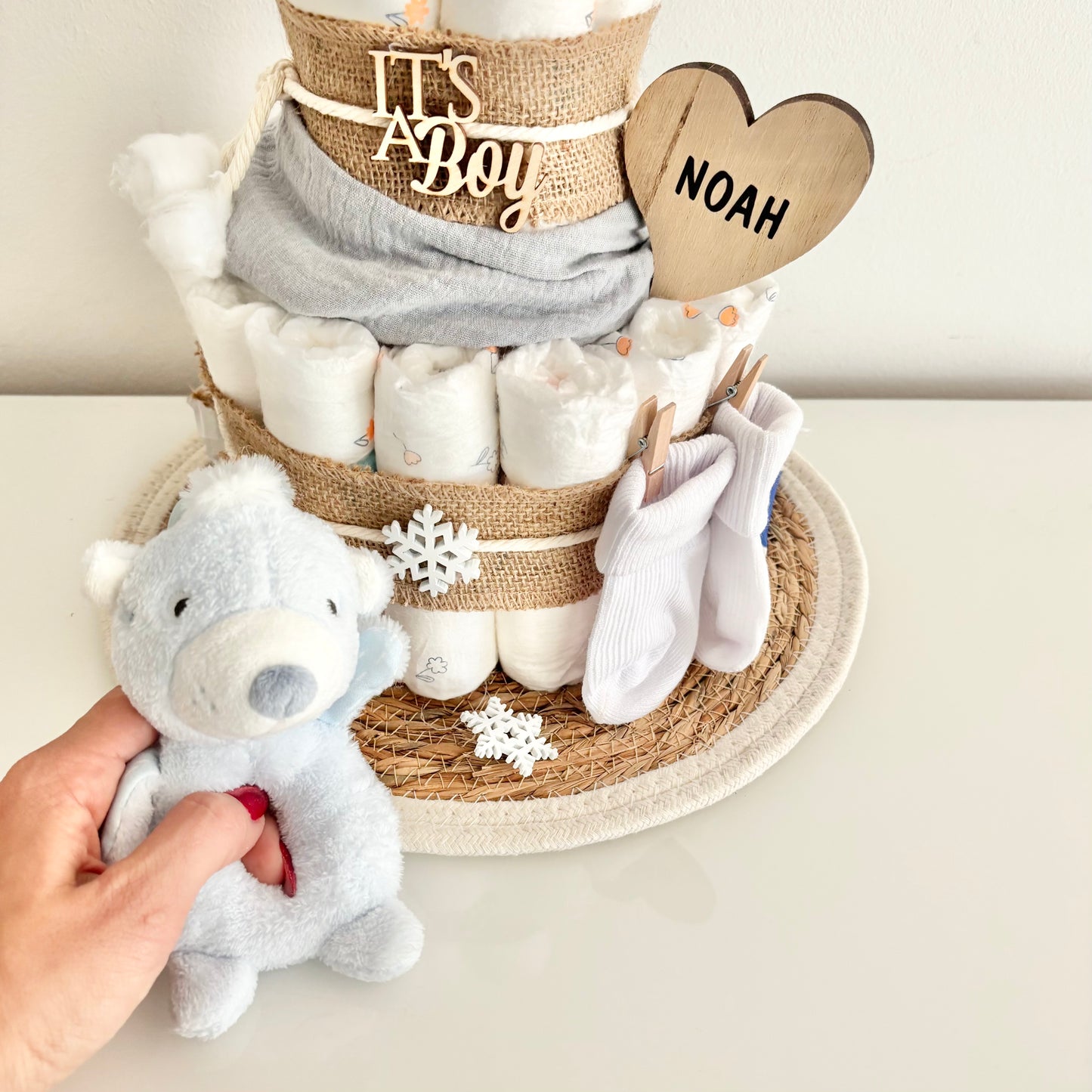 Windeltorte Eisbär, für Winterbaby Junge oder Mädchen, 25 Windeln, personalisierbar