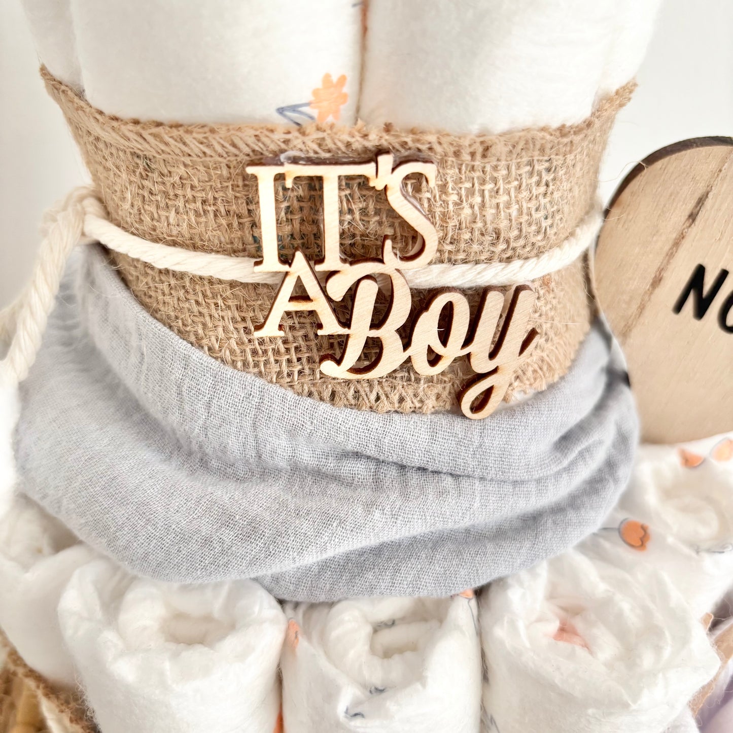 Windeltorte Eisbär, für Winterbaby Junge oder Mädchen, 25 Windeln, personalisierbar