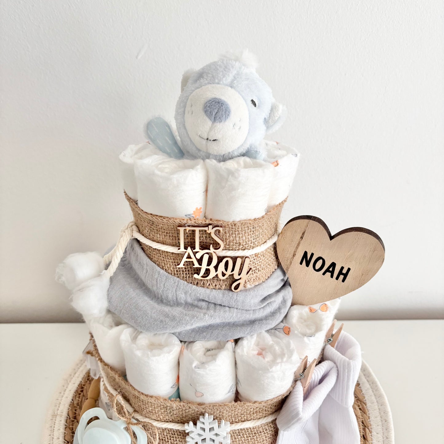 Windeltorte Eisbär, für Winterbaby Junge oder Mädchen, 25 Windeln, personalisierbar