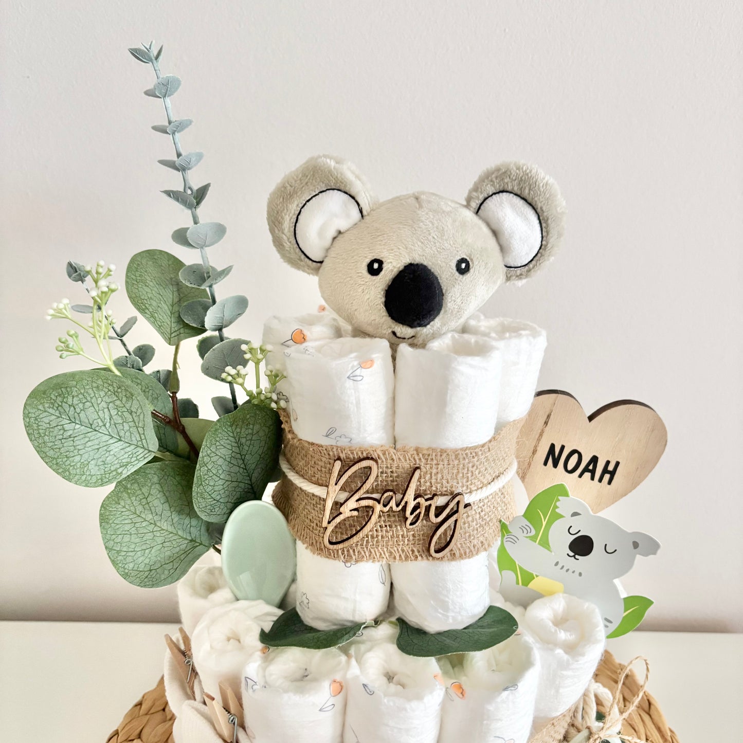 Windeltorte kleiner Koala, für Jungen und Mädchen, 25 Windeln, personalisierbar