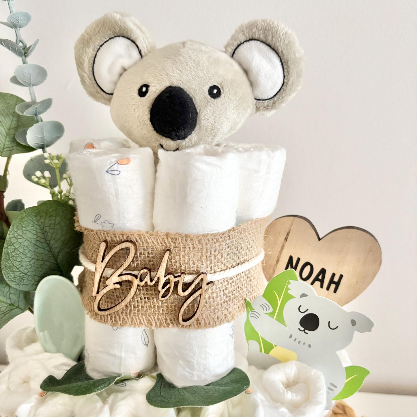 Windeltorte kleiner Koala, für Jungen und Mädchen, 25 Windeln, personalisierbar